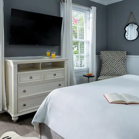 Alexander'S Gay Lesbian Guesthouse (Adults Only) Key West Room photo